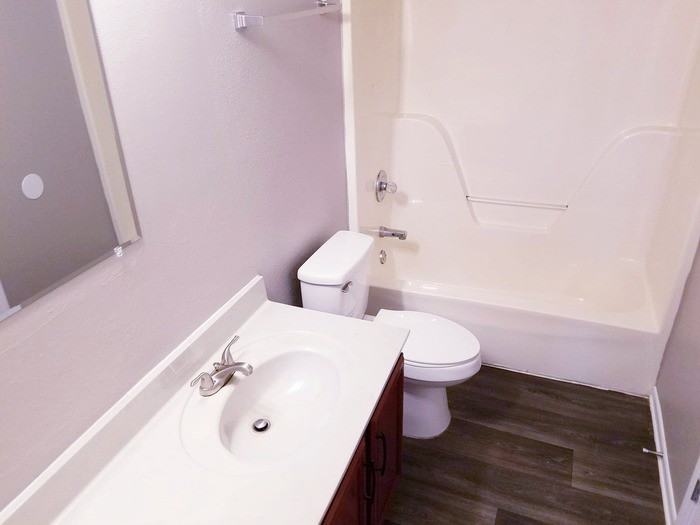 208 Coral Cir - Photo 3 of 9