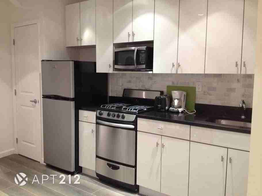 145 Mulberry St #5B - Photo 2 of 13