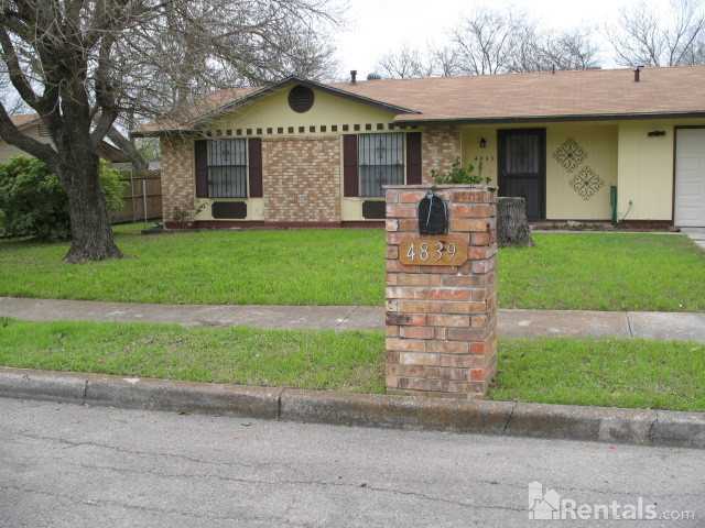 4839 Castle Stream Dr San Antonio Tx 78218 3 Bedroom House For Rent For 975 Month Zumper