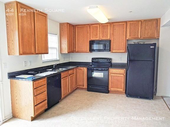 441 Kenneth Square - Photo 2 of 16