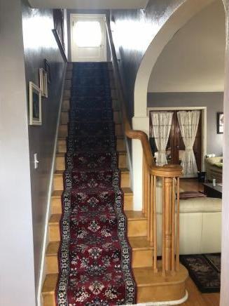 11 Kendall Ave - Photo 2 of 14