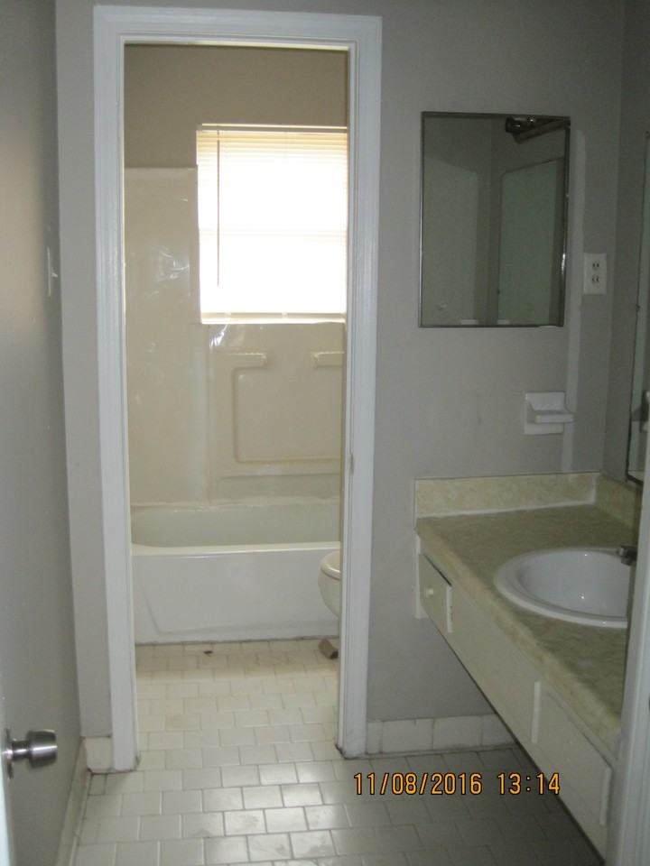 5280 Beaverton Dr - Photo 6 of 8