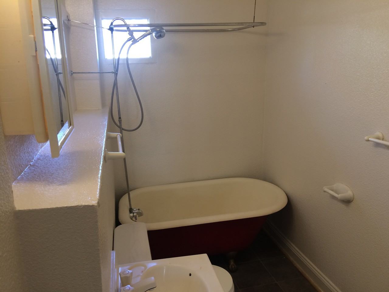 3708 Baltimore Ave - Photo 2 of 9