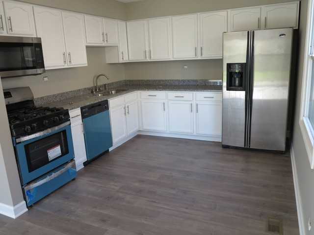 110 Old Mill Grove Rd - Photo 2 of 7