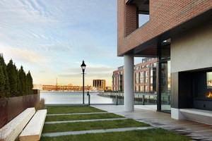 Union Wharf Apartments - Photo 3 of 48