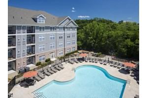 Avalon Shelton - Photo 3 of 30