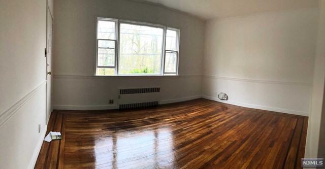 225 Hillside Ave - Photo 2 of 16