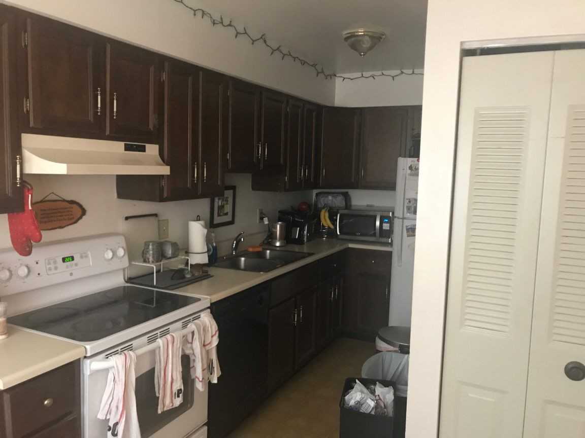 1820 North Barton Street - Photo 3 of 7