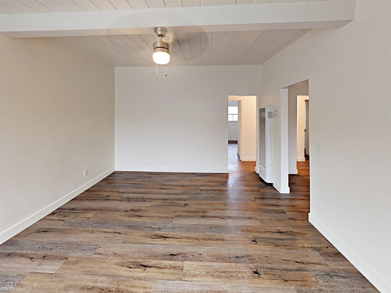 6438 Sullivan Ave - Photo 3 of 10