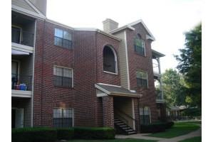 Bell Preston - Photo 2 of 10