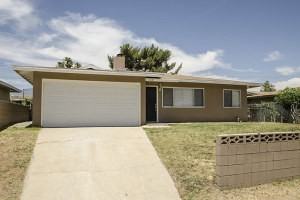 2119 W Jefferson St - Photo 3 of 16