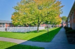 Sandpiper Apartments - Photo 3 of 12