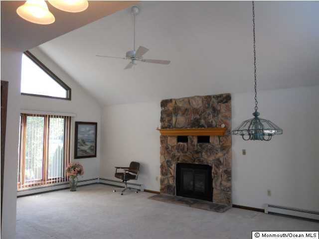 15 Parkers Point Blvd - Photo 3 of 18