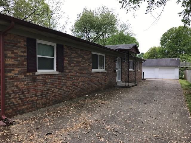 1305 S Boeke Rd - Photo 2 of 21