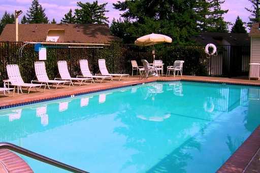 14775 SW 109th Ave #02 - Photo 2 of 13