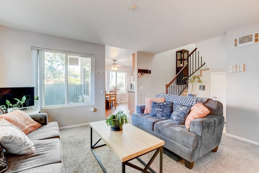 6333 College Grove Dr - Photo 2 of 25