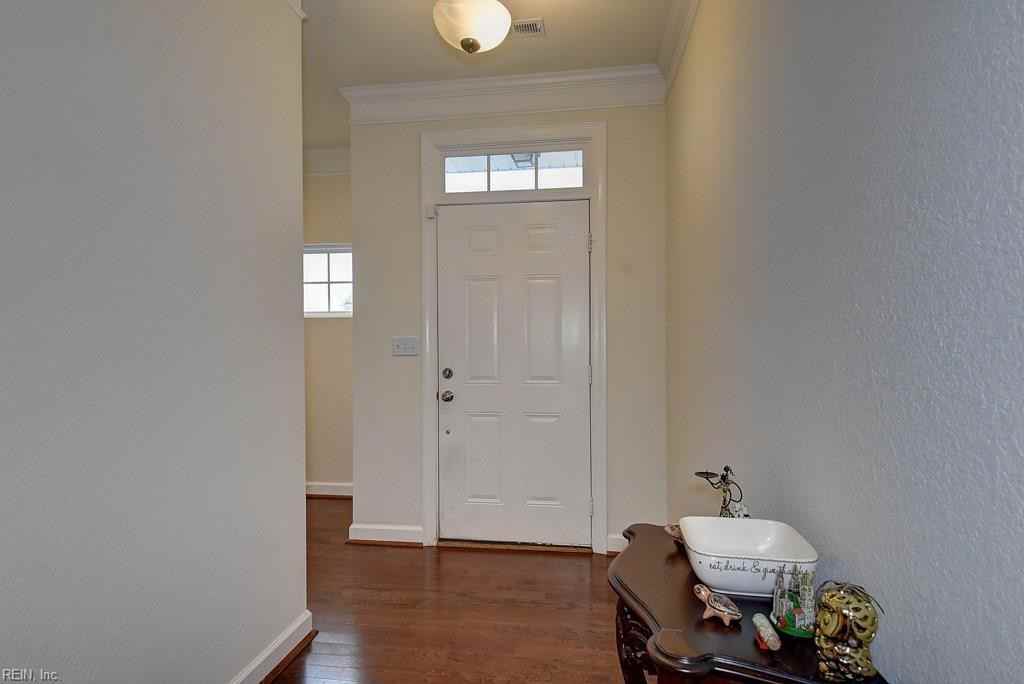 454 Abelia Way - Photo 3 of 23