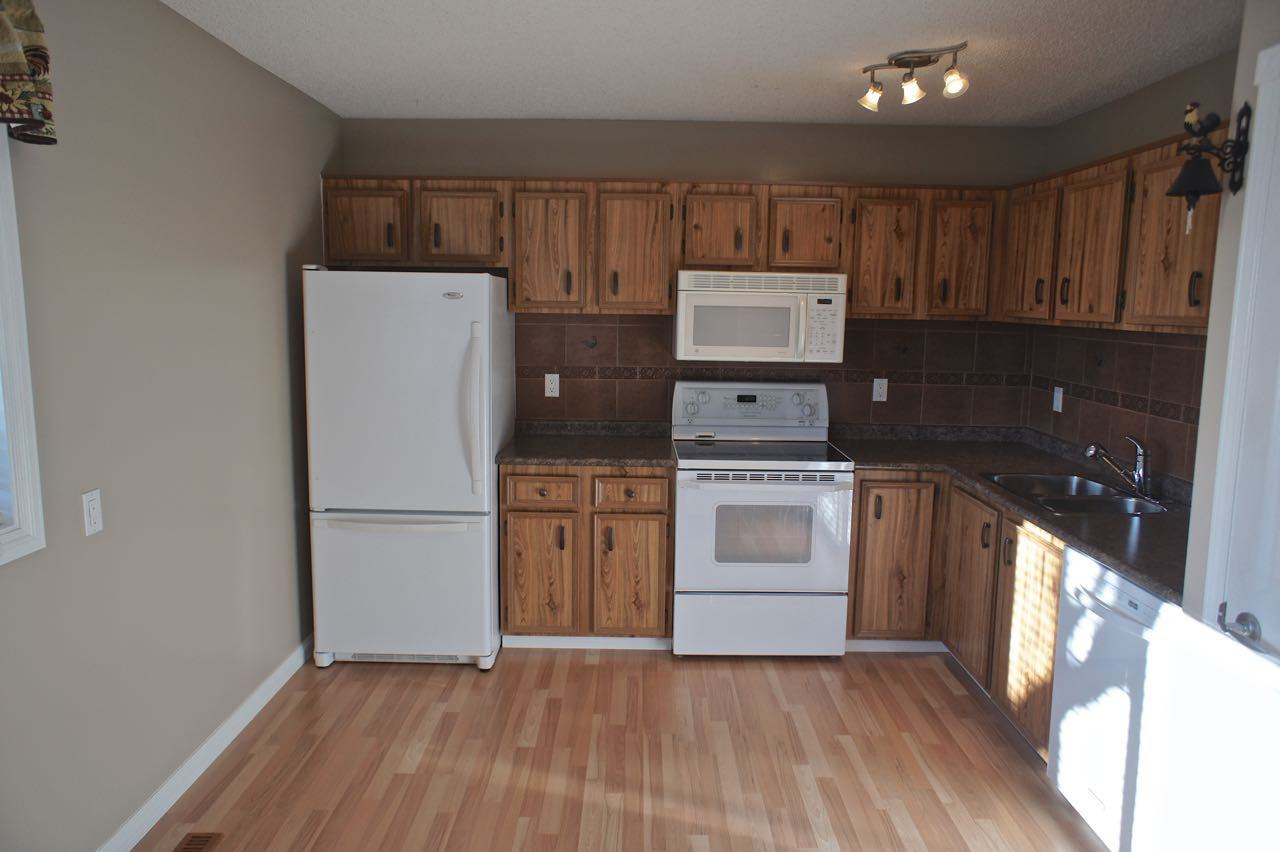 8202 99 Ave #26 - Photo 6 of 17