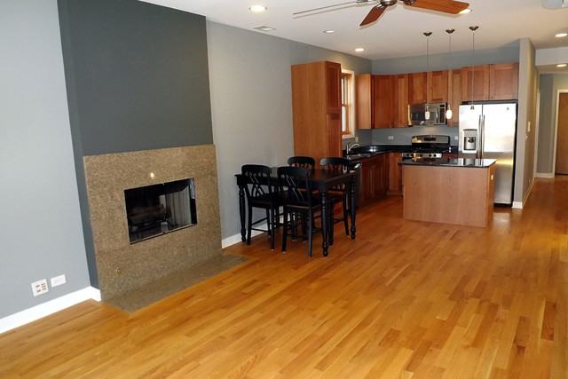 1855 W Armitage Ave #2 - Photo 3 of 11