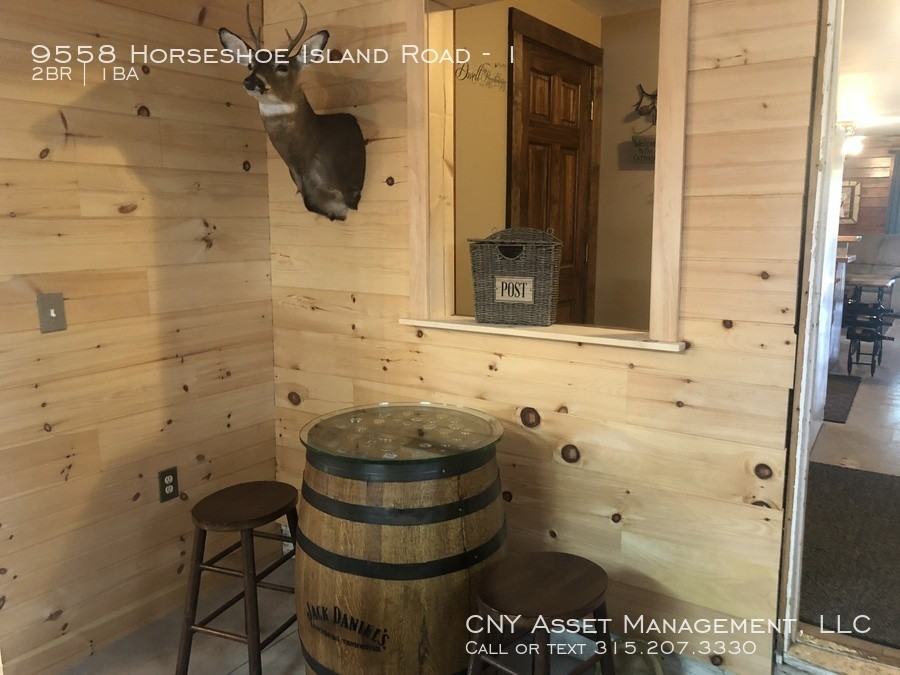 9558 Horseshoe Island Rd - Photo 3 of 10