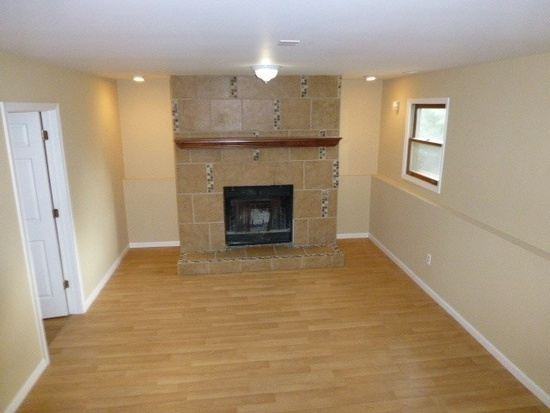 3601 Judy Ct - Photo 2 of 10