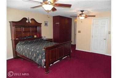 5557 Reagon Ct - Photo 2 of 12