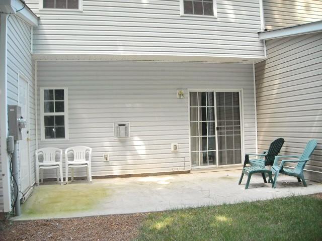 471 Lantern Wood Dr - Photo 2 of 13