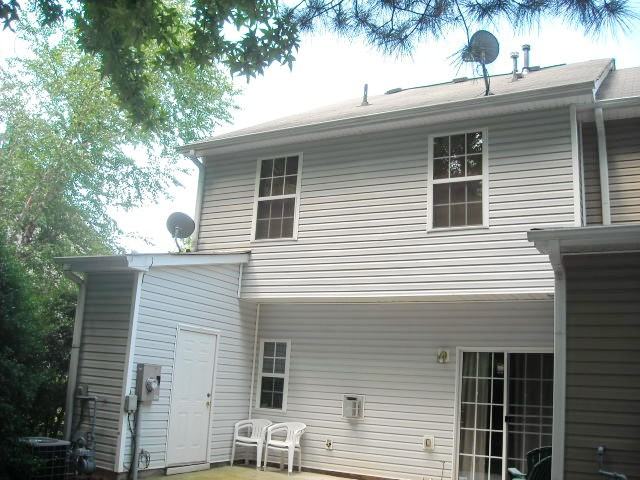 471 Lantern Wood Dr - Photo 3 of 13
