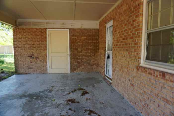 161 Summerhill Rd - Photo 2 of 37