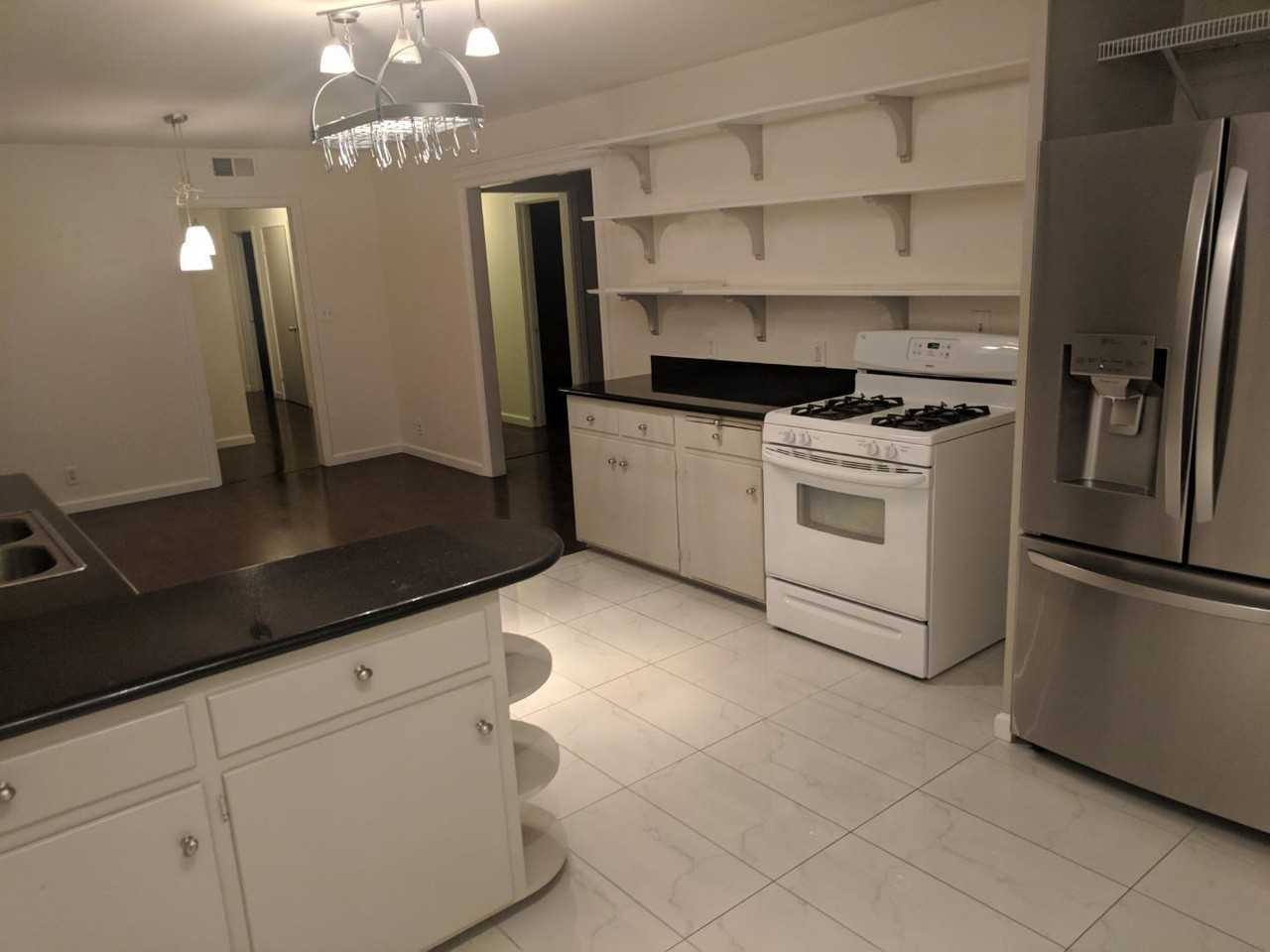 175 N El Monte Ave - Photo 2 of 21