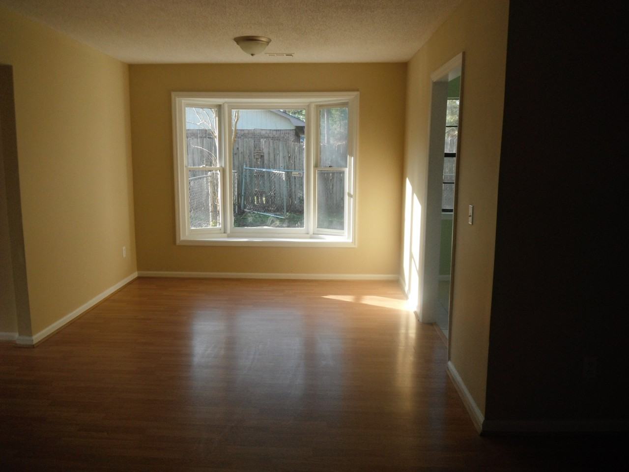 620 Hampton St - Photo 2 of 4