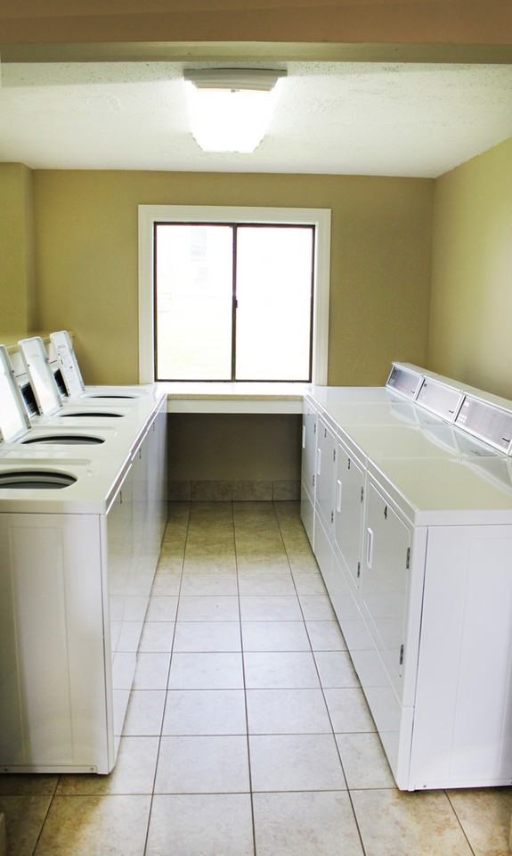 108 Circle Road #4 - Photo 2 of 6