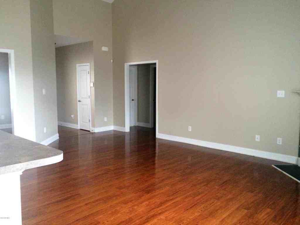 223 Emerald Ridge Road - Photo 2 of 10