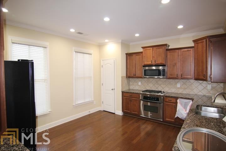 432 Fieldview Way - Photo 2 of 18