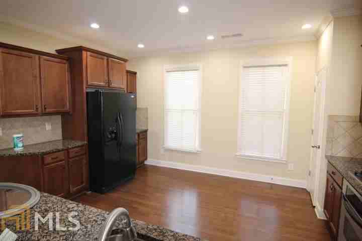 432 Fieldview Way - Photo 3 of 18