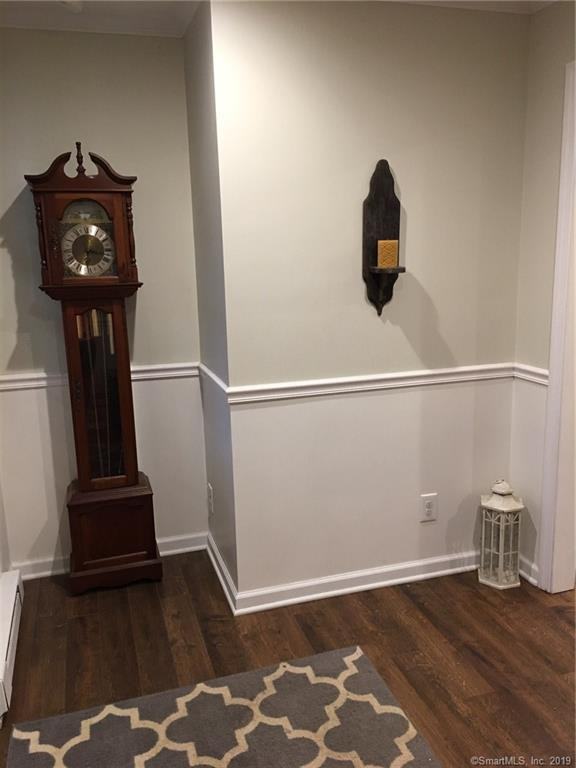 11 Woodcreek Rd - Photo 3 of 20