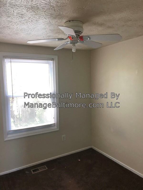 547 Oakland Ave - Photo 2 of 15