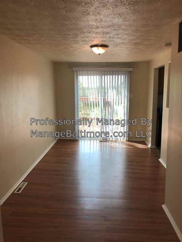 547 Oakland Ave - Photo 3 of 15