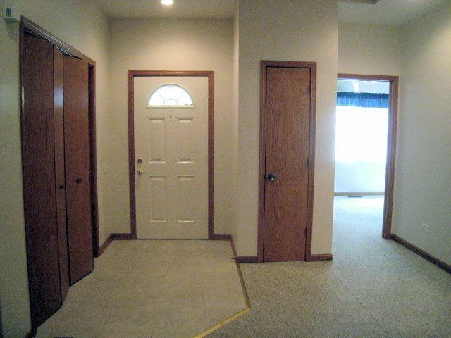 1525 Wood St - Photo 2 of 18