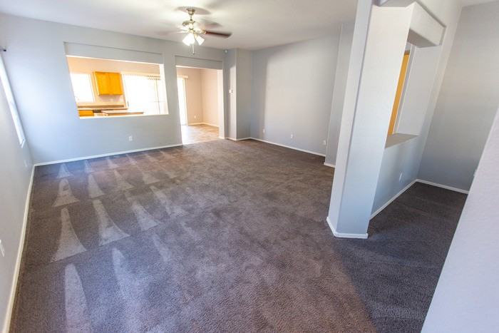 13001 W Weldon Ave - Photo 2 of 33