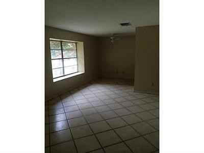 1809 Chattanooga Dr - Photo 3 of 8