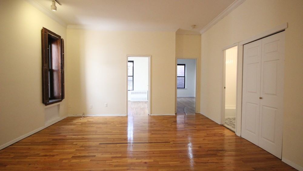 78 West 85th Street - Photo 3 of 7