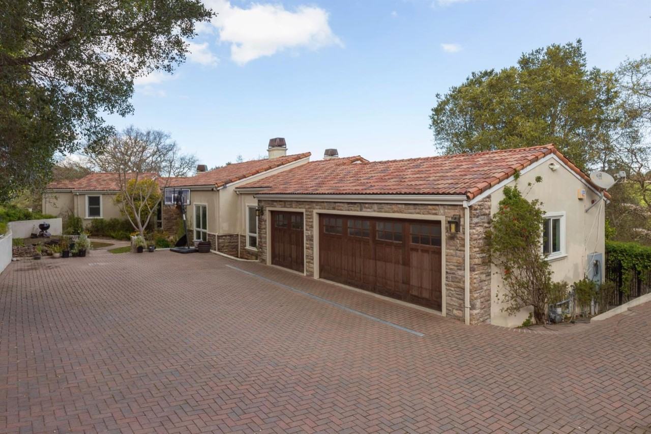 13620 Roble Alto Ct, Los Altos Hills, CA 94022 5 Bedroom Apartment