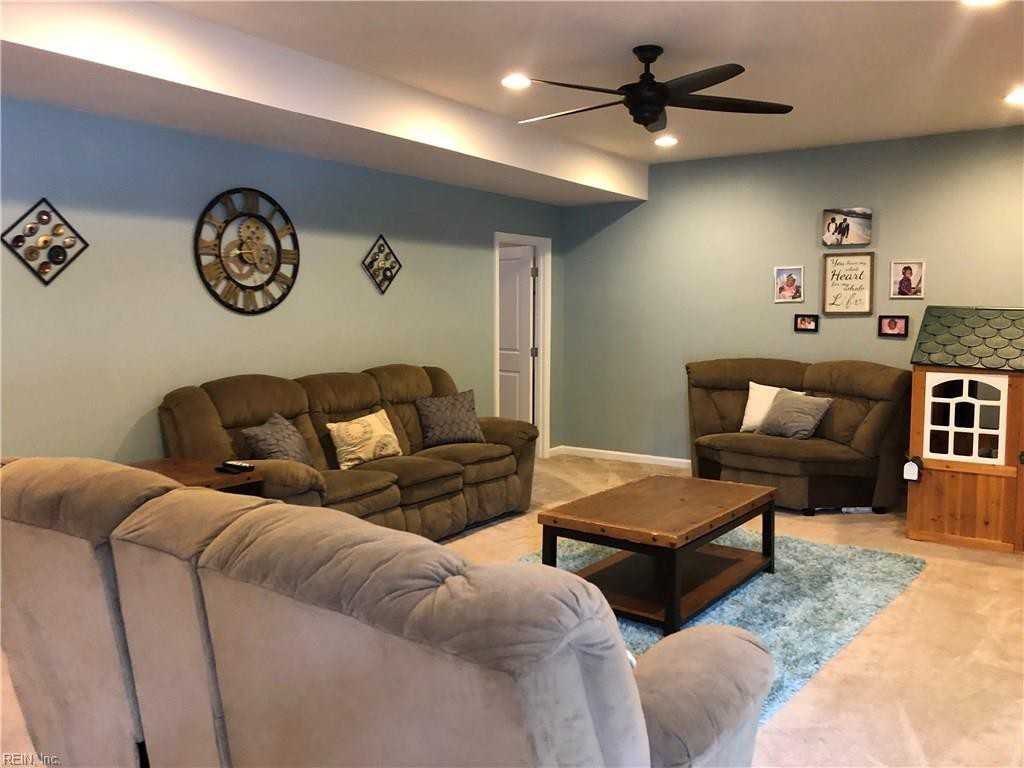 633 Newman Dr - Photo 3 of 24