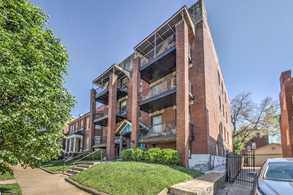 3640 Shaw Blvd - Photo 2 of 15
