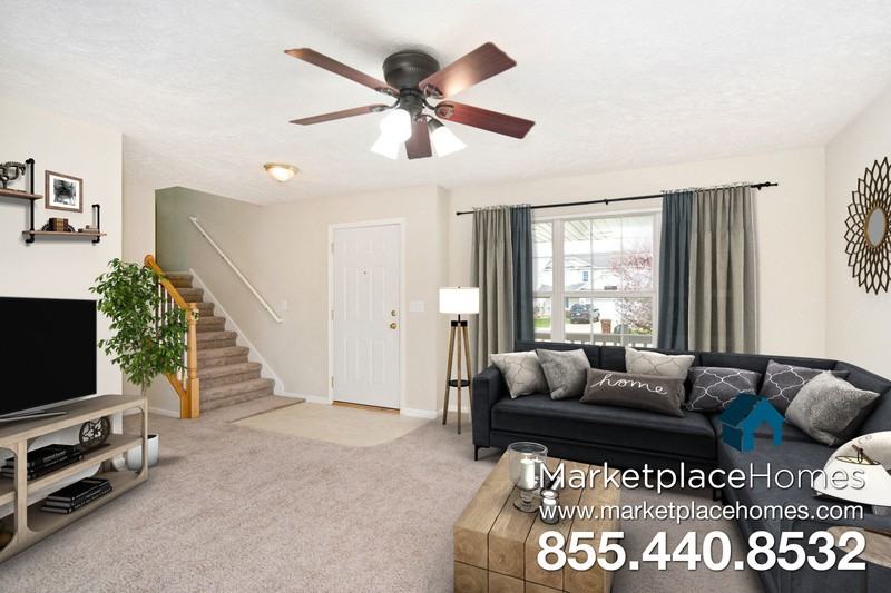 452 Coventry Ln - Photo 3 of 19