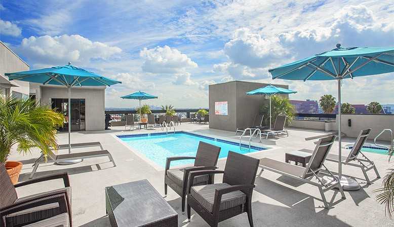 Ascent - Photo 3 of 26