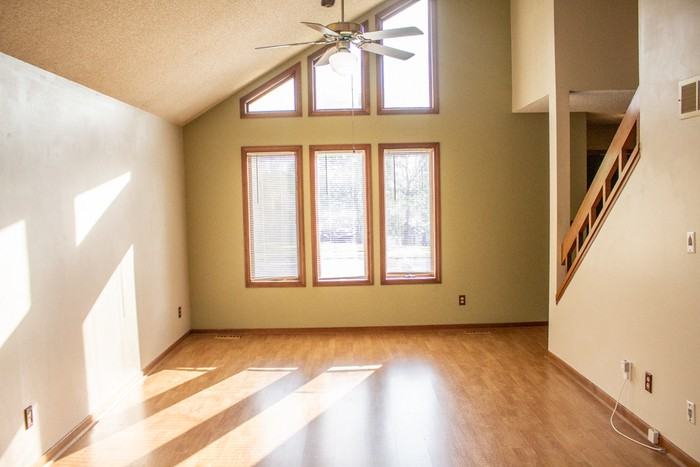 5805 N Delta Ave - Photo 3 of 29