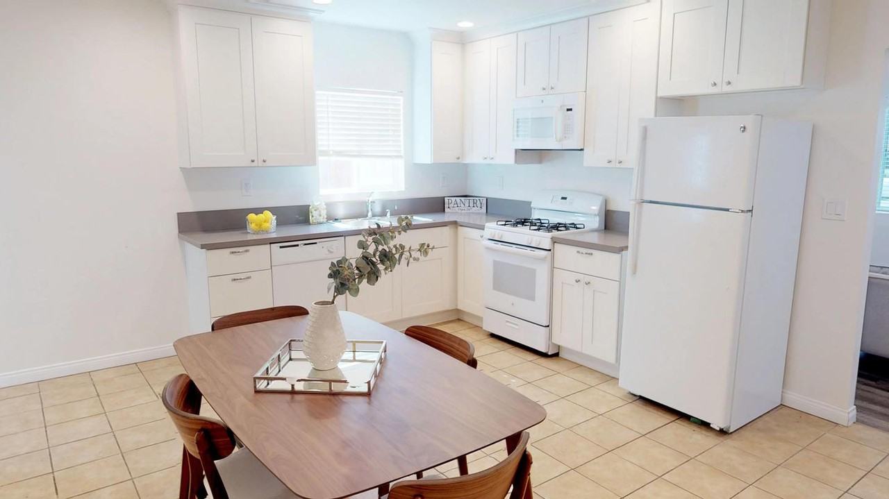 Charming North Park home right off highways 805 and 15 - Photo 4 of 15