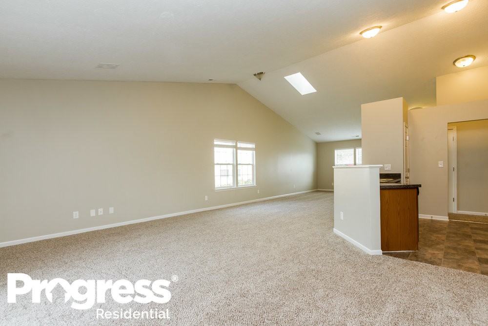 1078 Country Meadow Ct - Photo 3 of 16